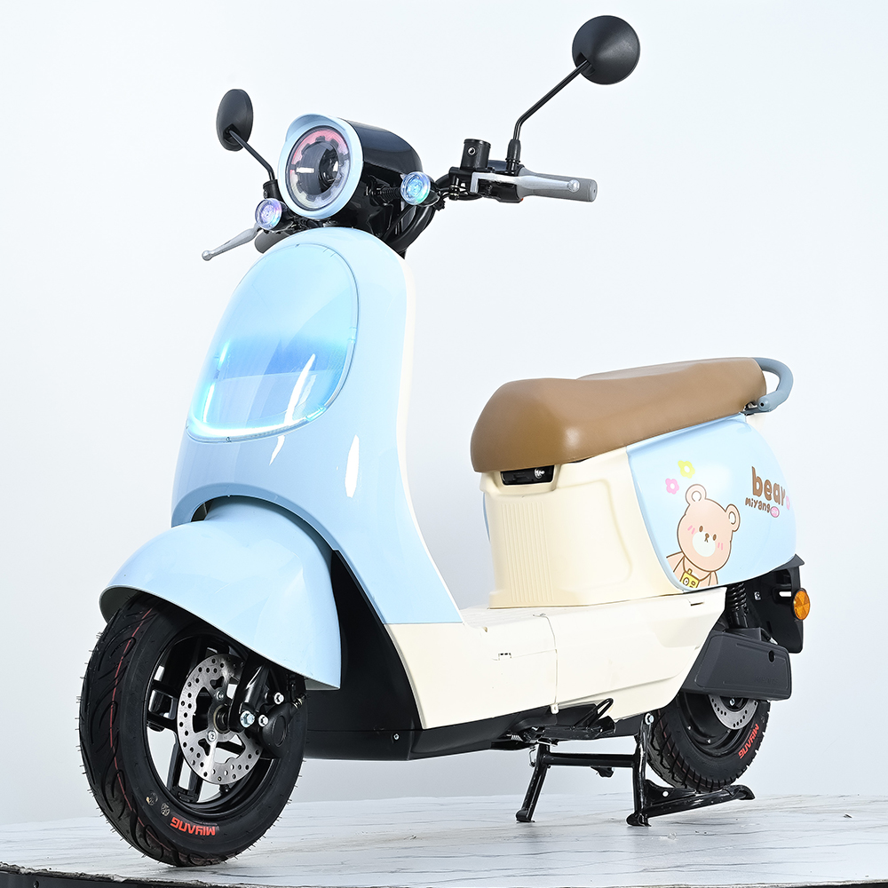 Q7 High Speed Electric Scooter | 48V/60V/72V Long Range E-Moped with Bluetooth & Dual Disc Brakes